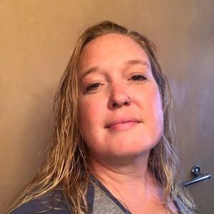 Meet your Posher, Stacy